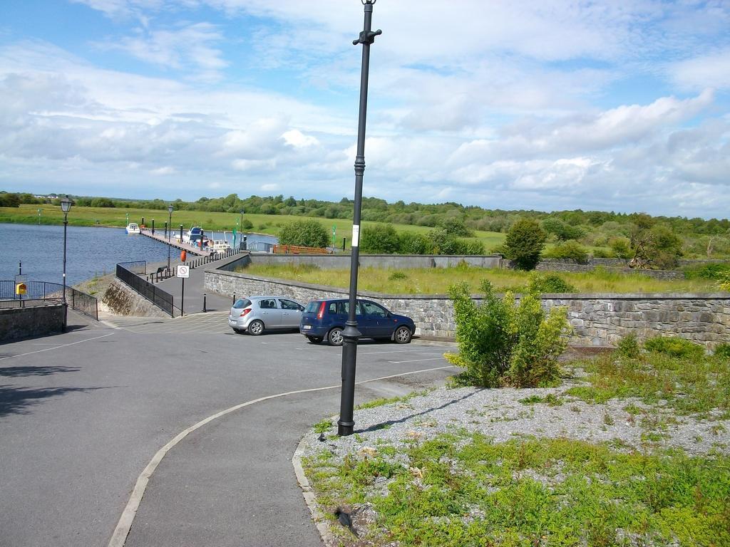 Clonmacnoise B&B エクステリア 写真