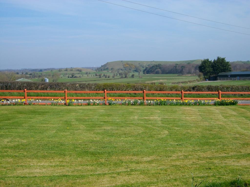 Clonmacnoise B&B エクステリア 写真